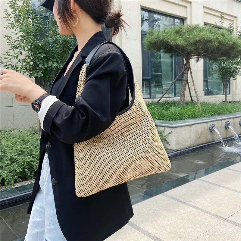 Women's Vintage Straw Bag